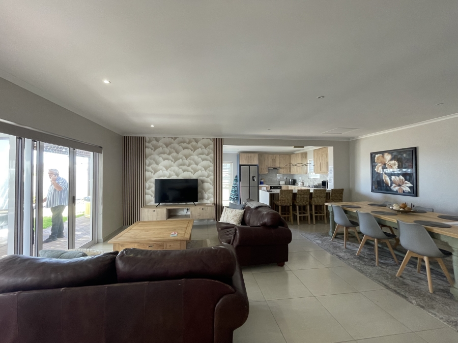 3 Bedroom Property for Sale in Langebaan North Western Cape